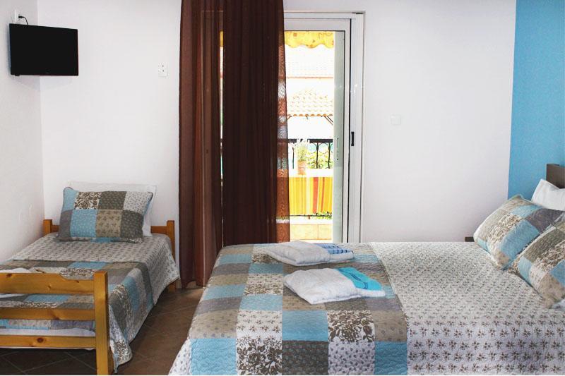Souzana Rooms Nea Plagia Buitenkant foto